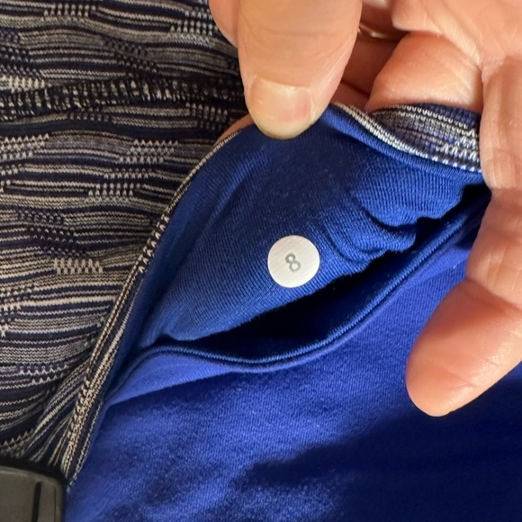 Lululemon Blue white and black Striped cropped capri wunder under Leggings - Picture 8 of 8